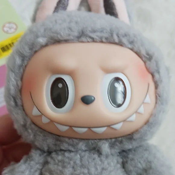 Sesame Bean) Authentic Pop Mart Exciting Macaron Labubu - Open Box